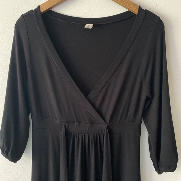 A-Line Faux Wrap Dress - Black - Picture 5 of 6